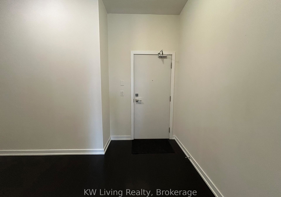 510-curran-place-mississauga-ontario-w13075630