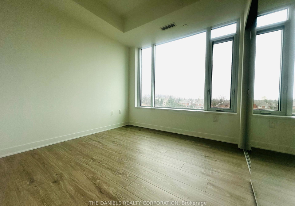 2495-eglinton-avenue-w-mississauga-ontario-w13075678