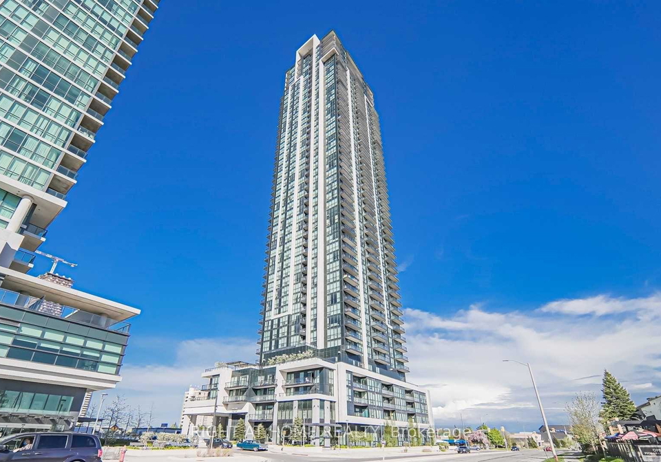 3975-grand-park-drive-mississauga-ontario-w13075702