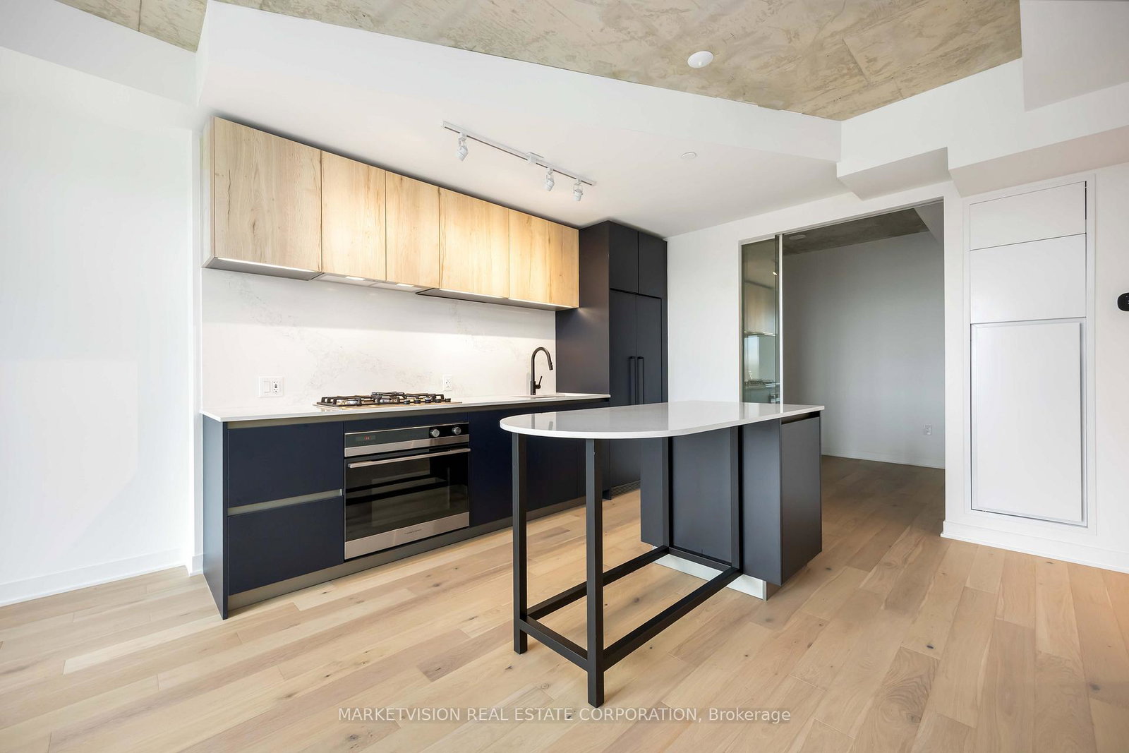 2625-dundas-street-w-toronto-ontario-w13075726