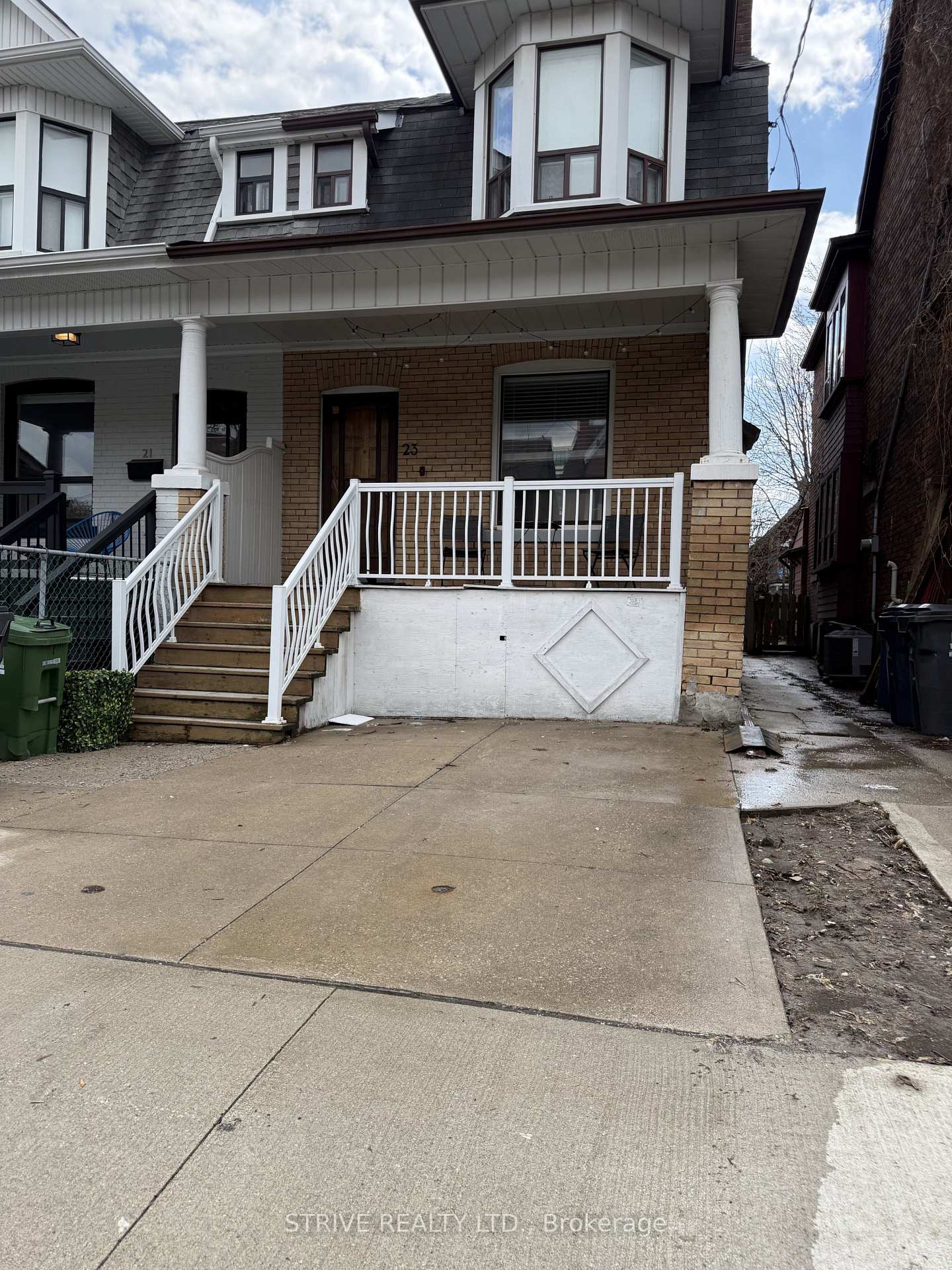 23-burnfield-lower-avenue-toronto-ontario-w13075772