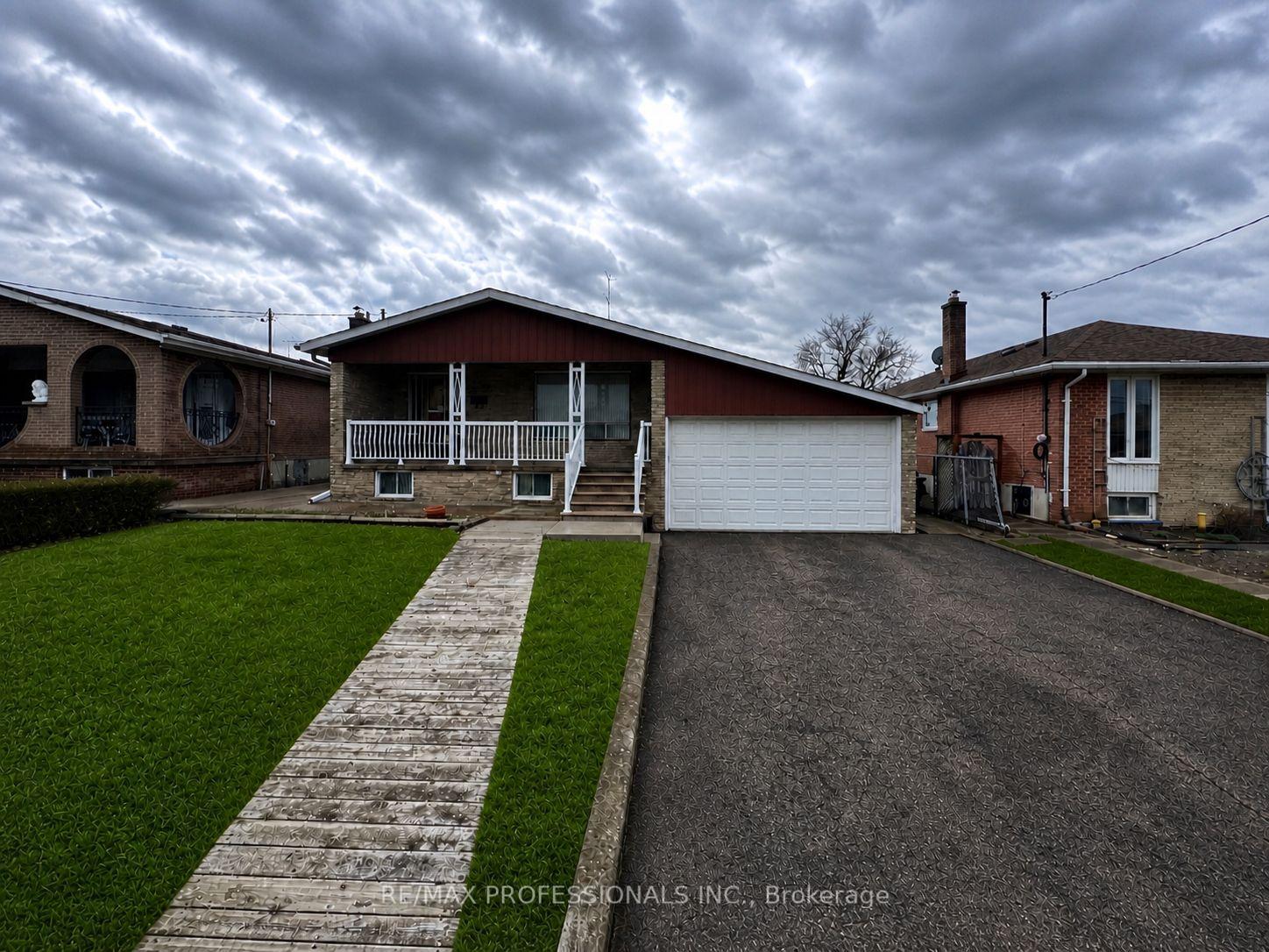 83-spenvalley-drive-york-ontario-w13075806