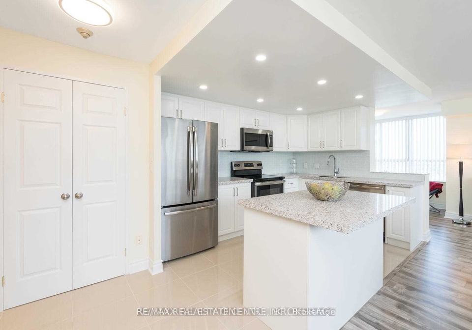 3695-kaneff-crescent-mississauga-ontario-w13075838