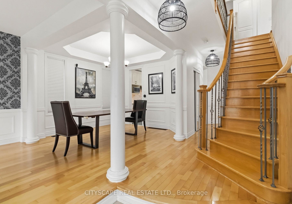 135-innville-crescent-oakville-ontario-w13075876