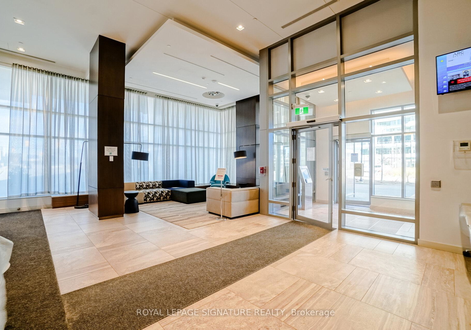 2560-eglinton-avenue-w-mississauga-ontario-w13075918