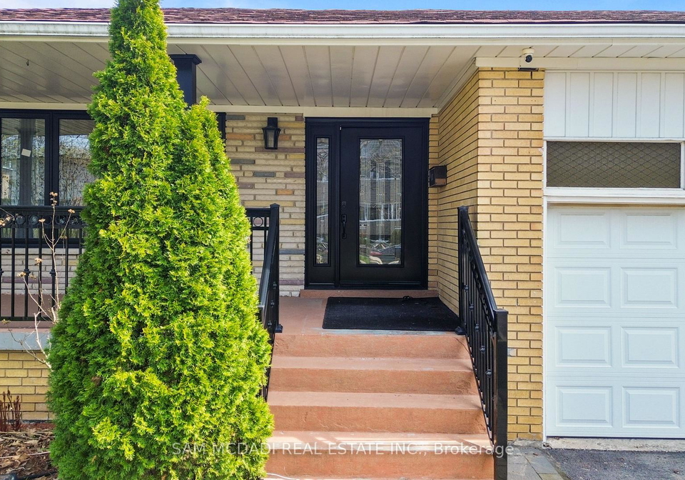 1214-conyers-crescent-mississauga-ontario-w13075920