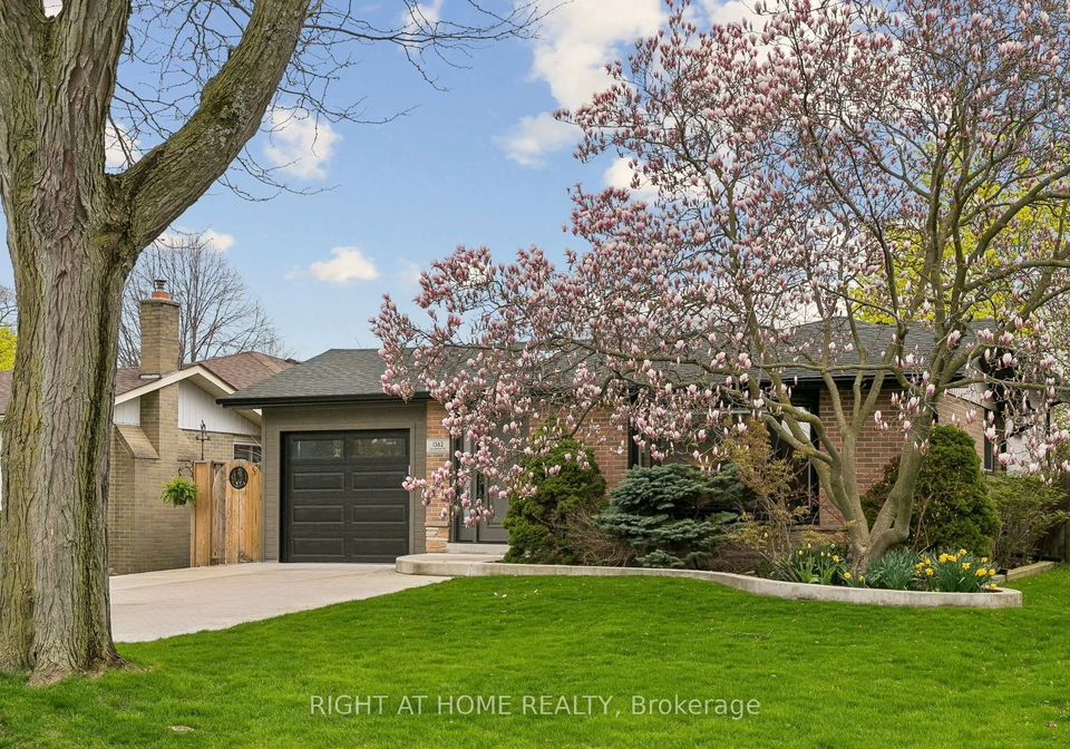 1362-sycamore-drive-burlington-ontario-w13075990