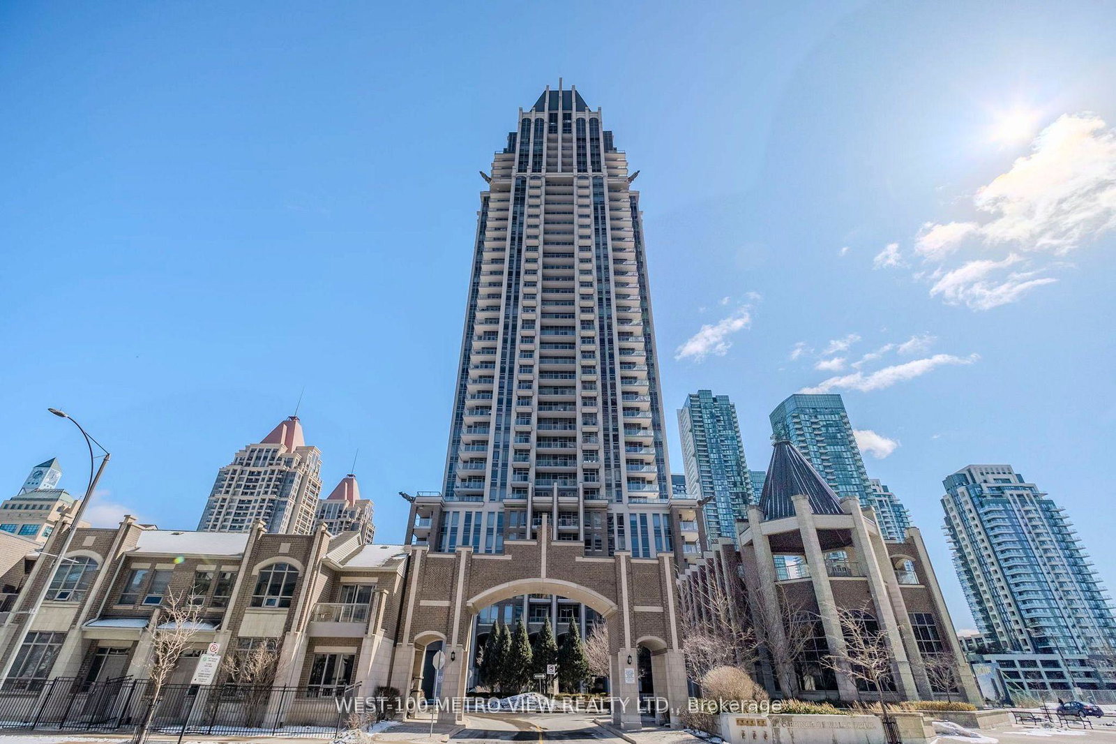388-prince-of-wales-drive-mississauga-ontario-w13076134
