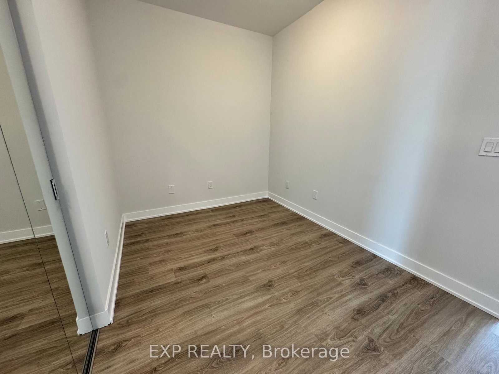 430-square-one-drive-mississauga-ontario-w13076236