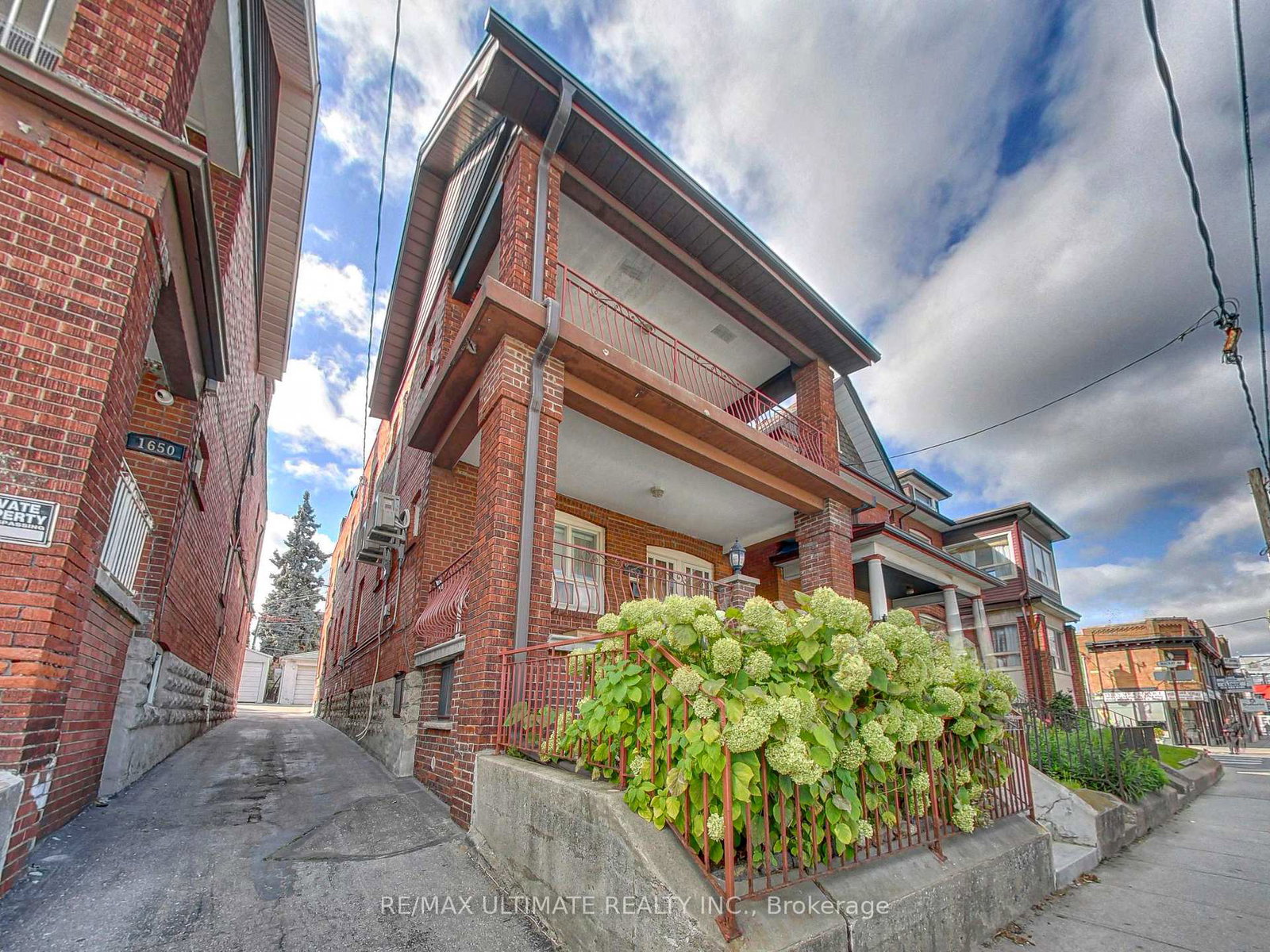 1652-dufferin-street-toronto-ontario-w13076472