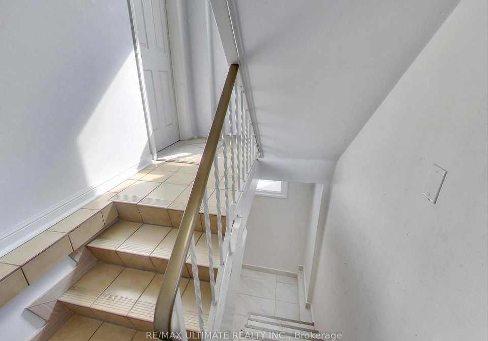 1652-dufferin-street-toronto-ontario-w13076472