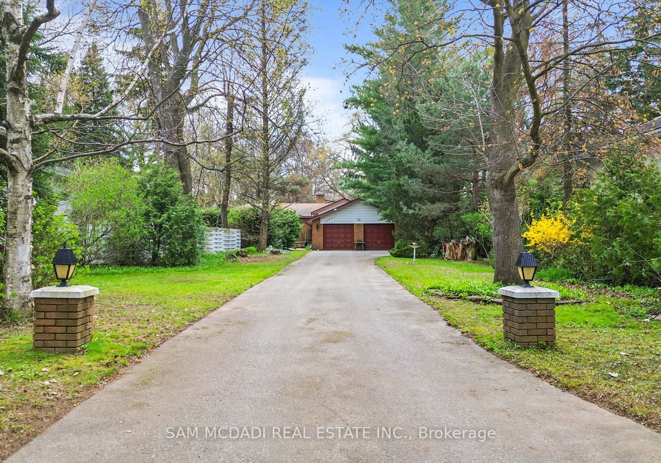 1484-indian-road-mississauga-ontario-w13076548