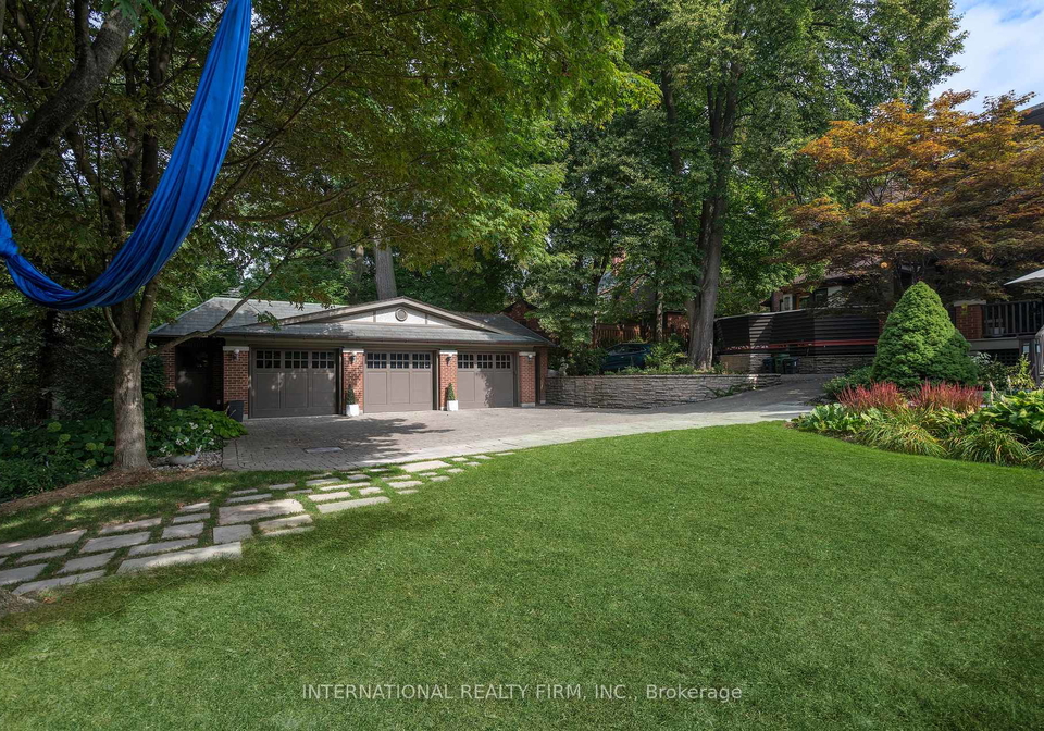 270-indian-road-toronto-ontario-w13076604