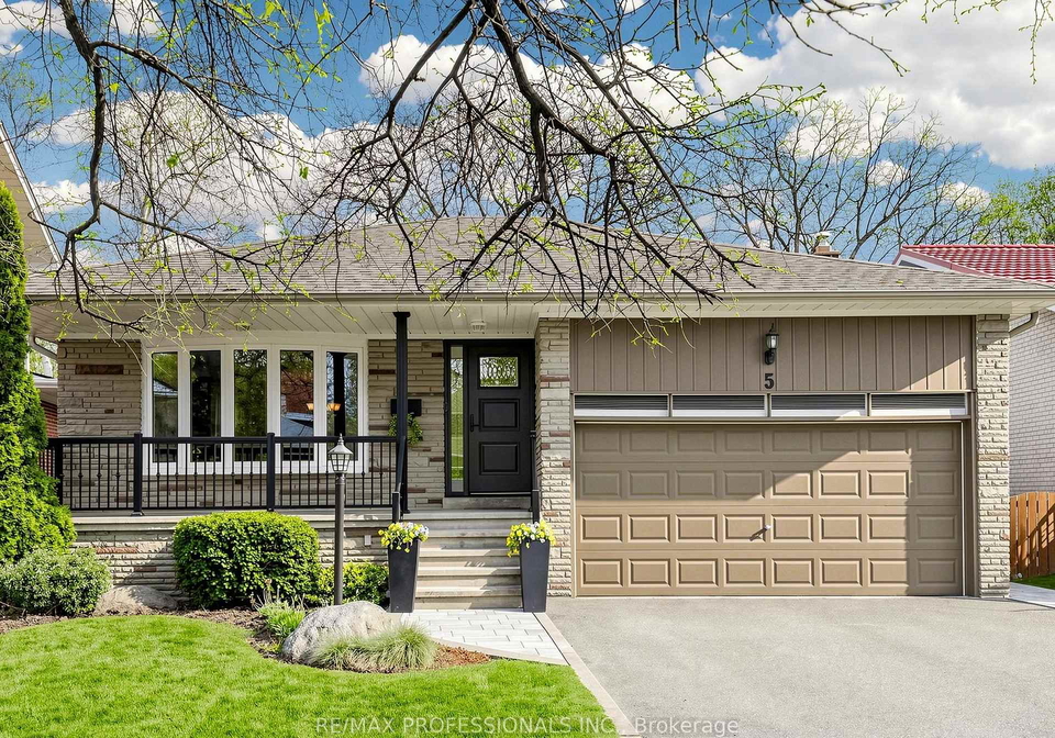 5-muirdale-avenue-etobicoke-ontario-w13076654