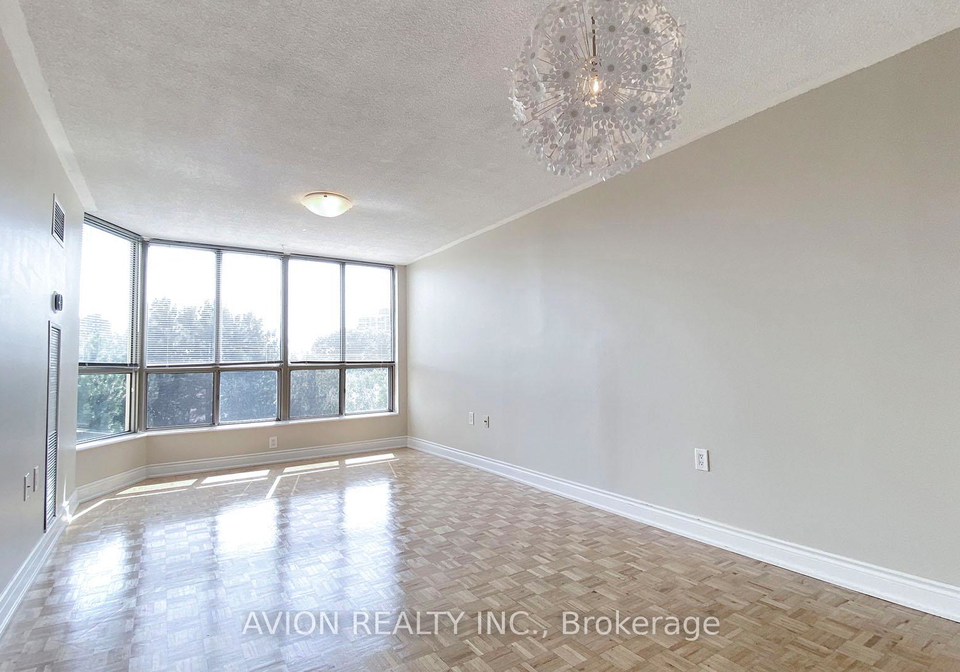 1110-walden-circle-mississauga-ontario-w13076676