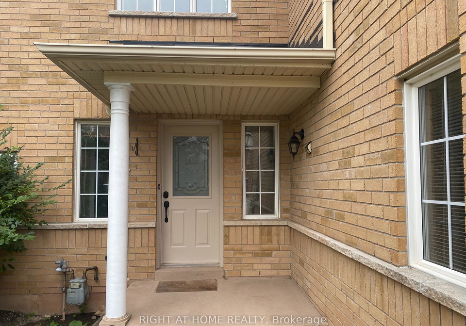 2351-newcastle-crescent-oakville-ontario-w13076708