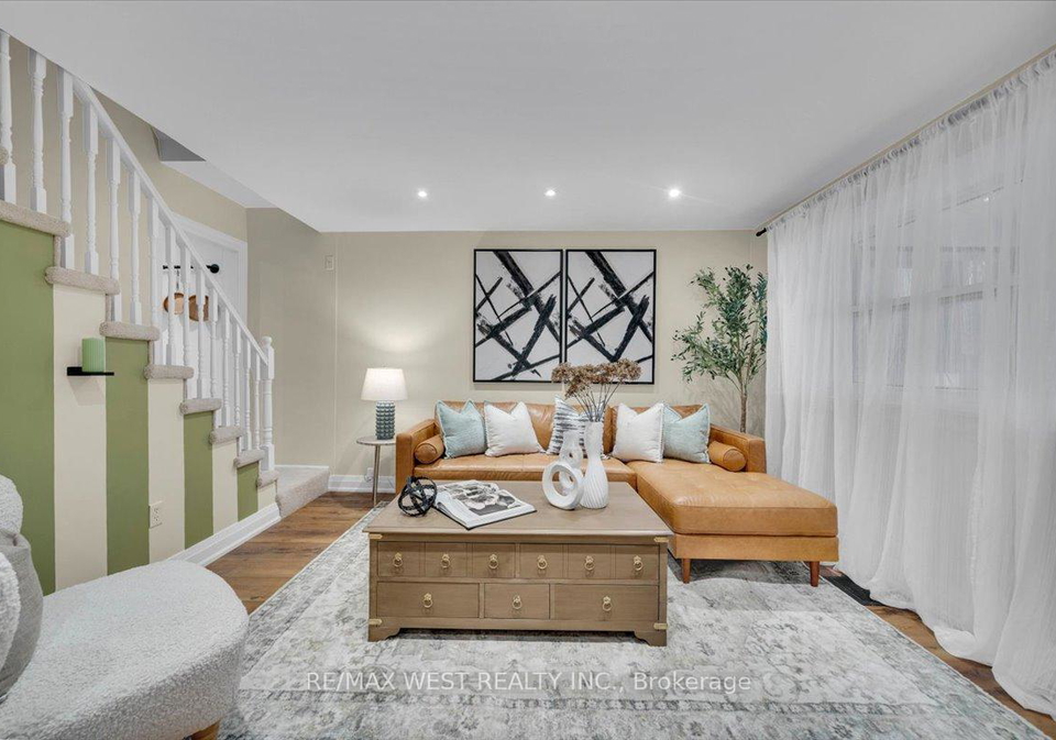 259-sixth-street-etobicoke-ontario-w13076806