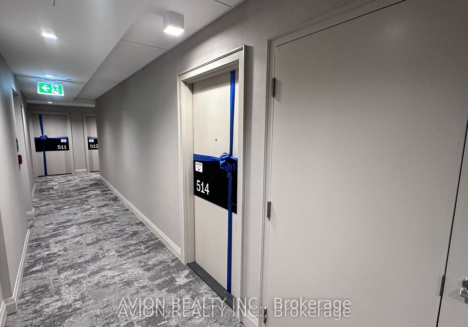 3250-carding-mill-trail-oakville-ontario-w13076846
