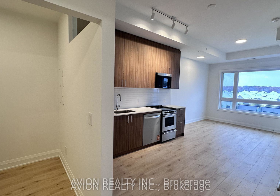 3250-carding-mill-trail-oakville-ontario-w13076846
