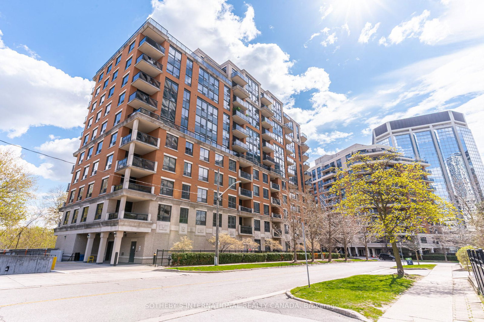 1-lomond-drive-etobicoke-ontario-w13076866