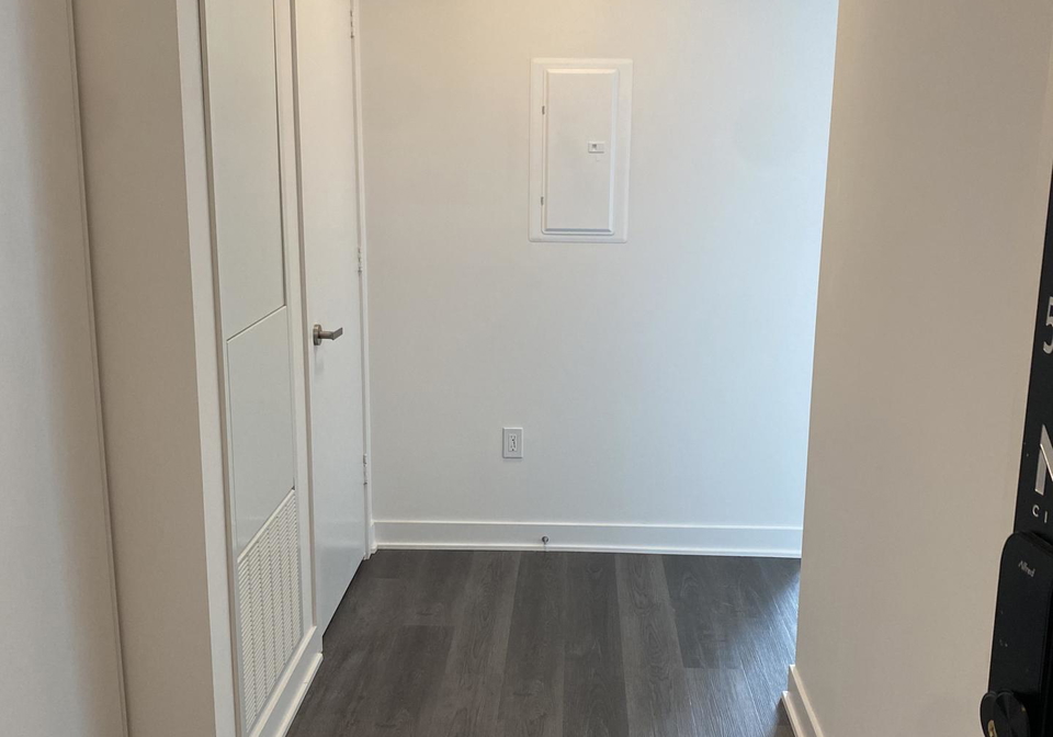 3900-confederation-parkway-mississauga-ontario-w13077028
