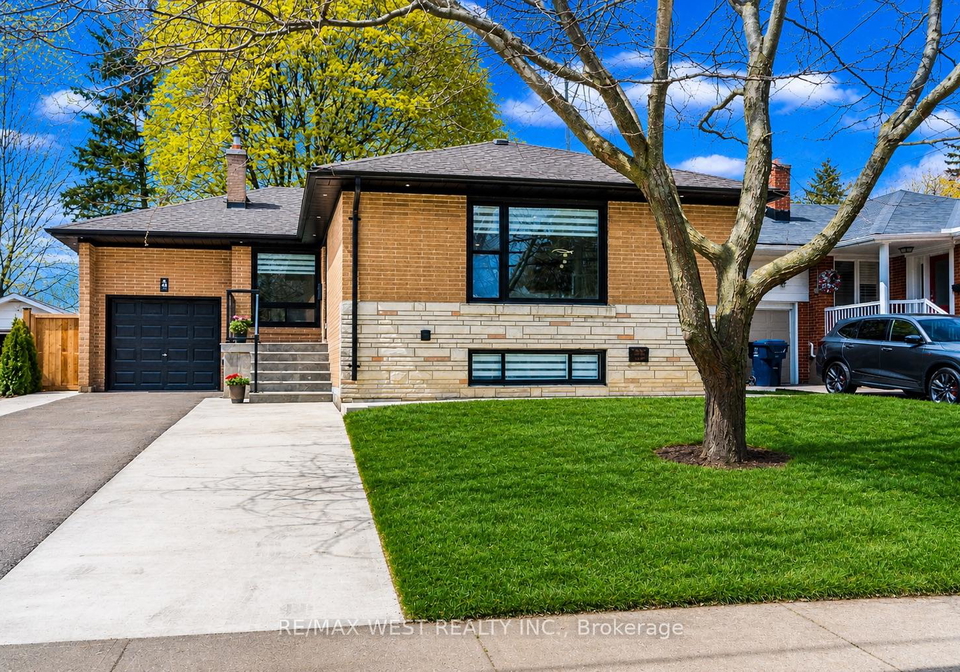 48-lloyd-manor-road-etobicoke-ontario-w13077126