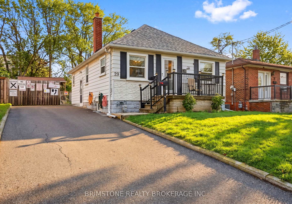 29-ridge-road-york-ontario-w13077182