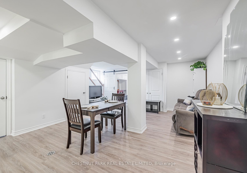 3-sanctbury-place-etobicoke-ontario-w13077448