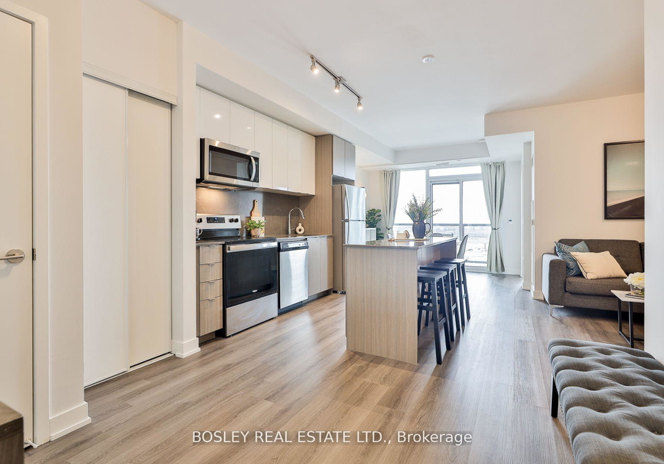 859-the-queensway-etobicoke-ontario-w13077640