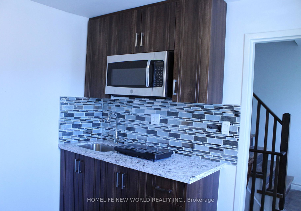 2466-st-clair-avenue-w-toronto-ontario-w13077642