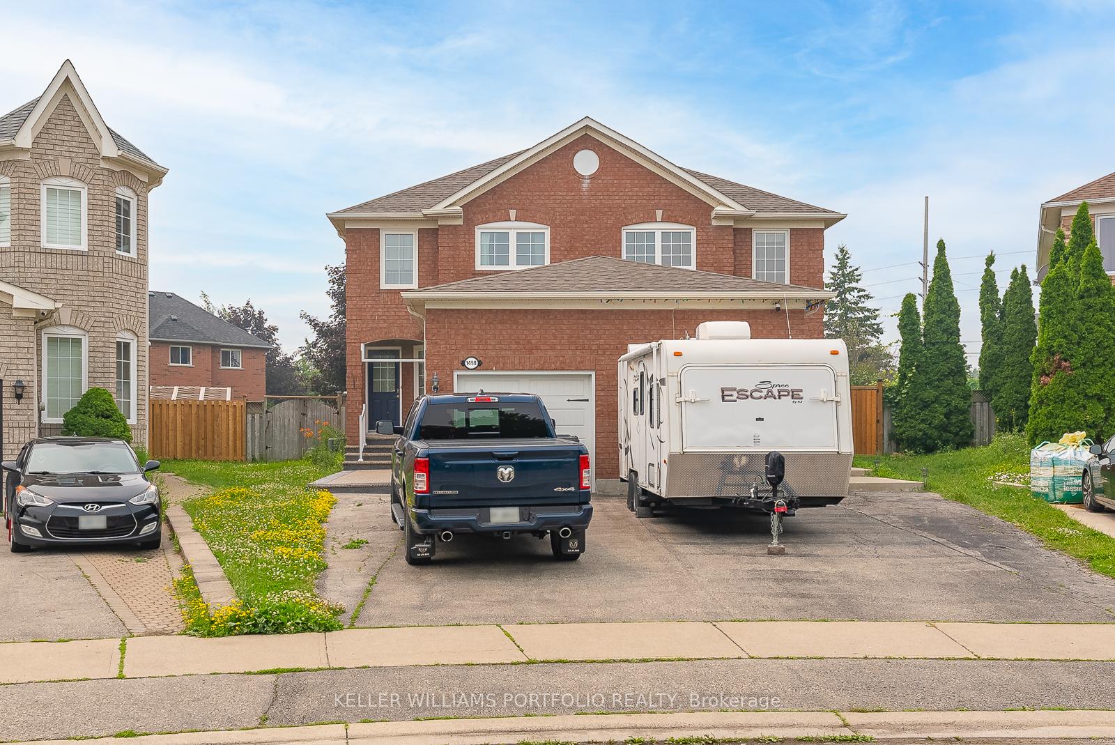 1458-quest-circle-mississauga-ontario-w13077946