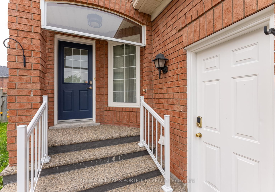 1458-quest-circle-mississauga-ontario-w13077946