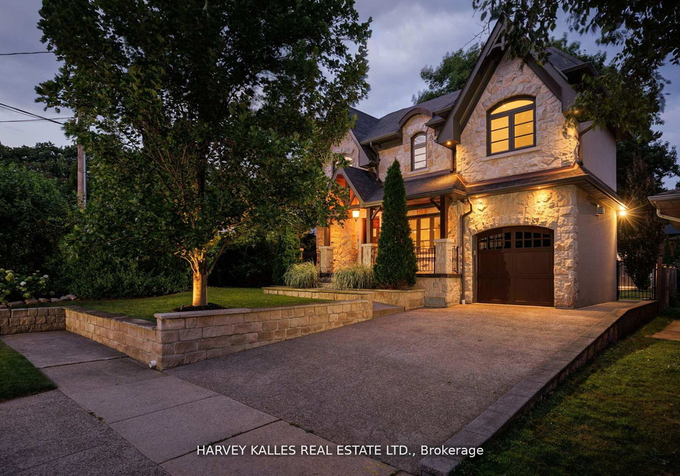 38-westmount-park-road-etobicoke-ontario-w13078142