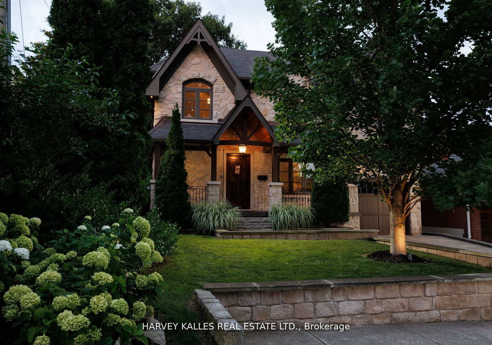 38-westmount-park-road-etobicoke-ontario-w13078142