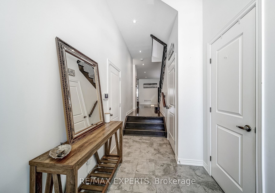 60-humbershed-crescent-caledon-ontario-w13078166
