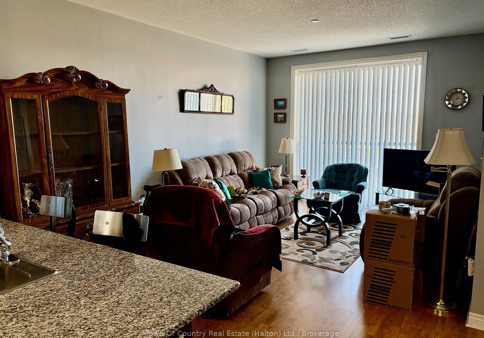 383-main-street-e-milton-ontario-w13078202