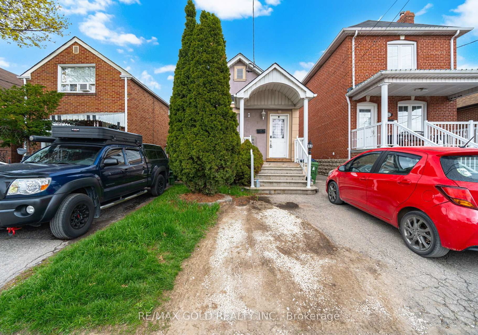 27-aileen-avenue-toronto-ontario-w13078316