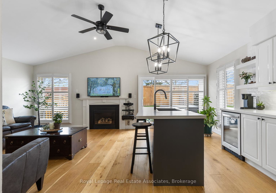 1818-bridlington-court-mississauga-ontario-w13078322