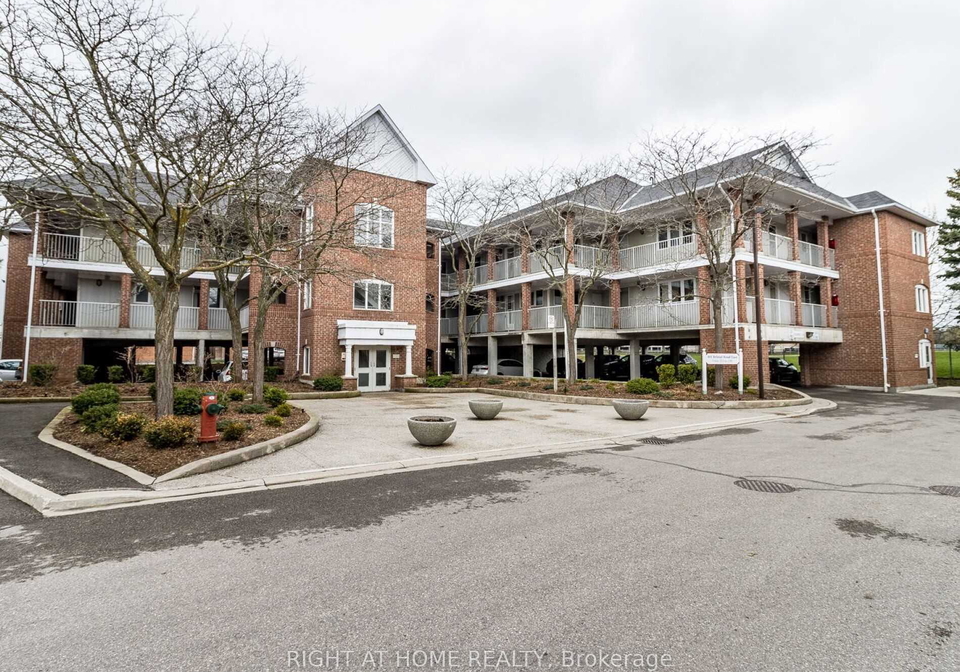 101-bristol-road-e-mississauga-ontario-w13078324