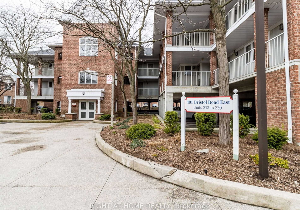 101-bristol-road-e-mississauga-ontario-w13078324