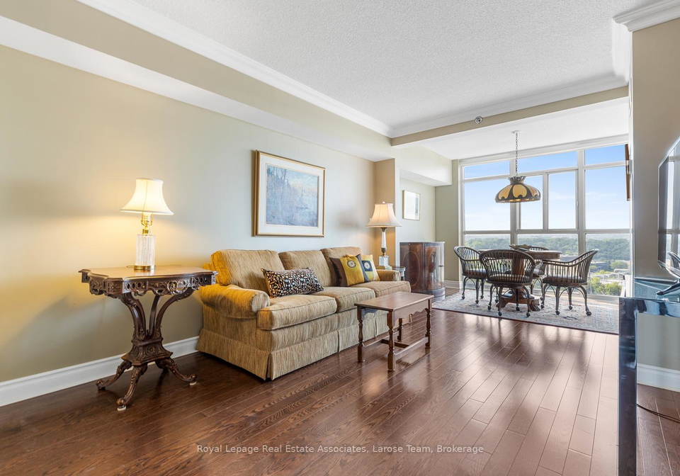 3-marine-parade-drive-etobicoke-ontario-w13078362