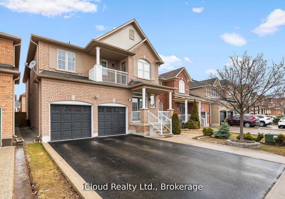 75-iron-block-drive-brampton-ontario-w13078392