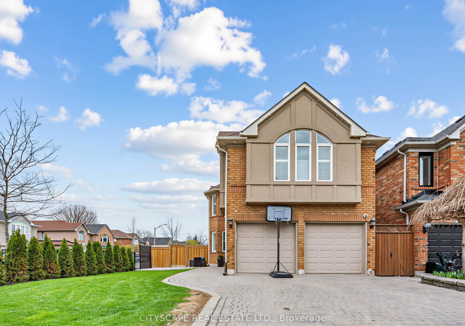3671-forest-bluff-crescent-mississauga-ontario-w13078562