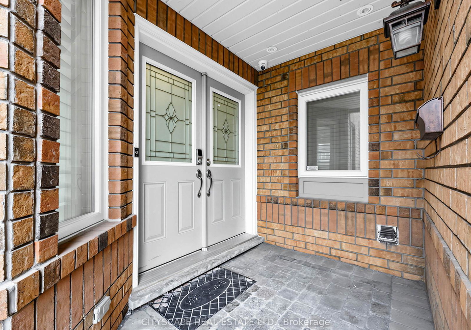 3671-forest-bluff-crescent-mississauga-ontario-w13078562