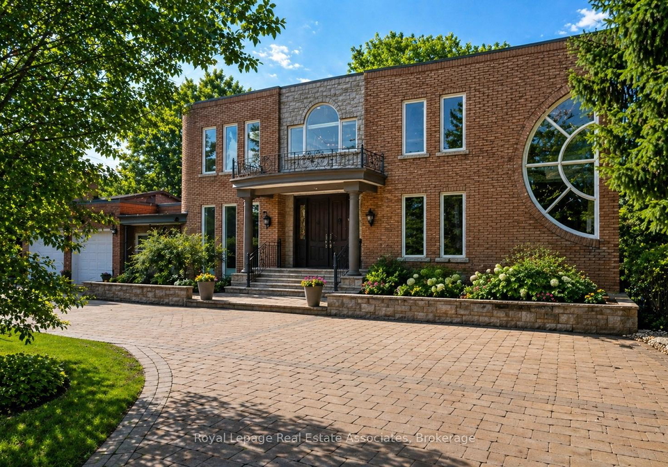 12-westmount-park-road-etobicoke-ontario-w13078768
