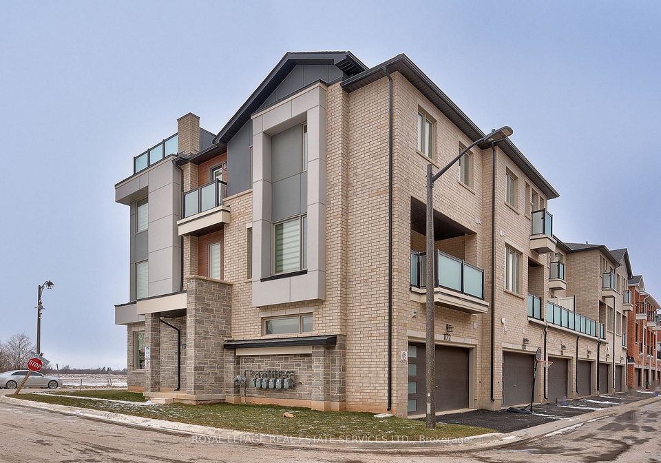 1172-wheat-boom-drive-oakville-ontario-w13078950