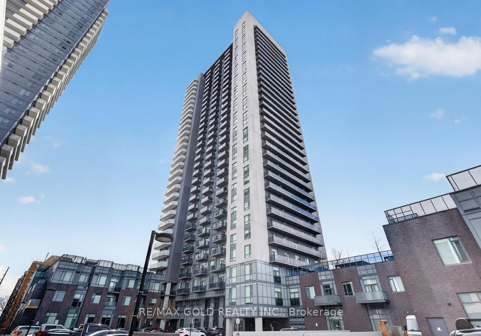 8-nahani-way-mississauga-ontario-w13079016