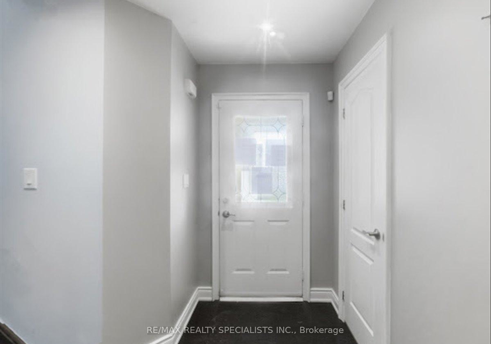 424-jay-crescent-orangeville-ontario-w13079110