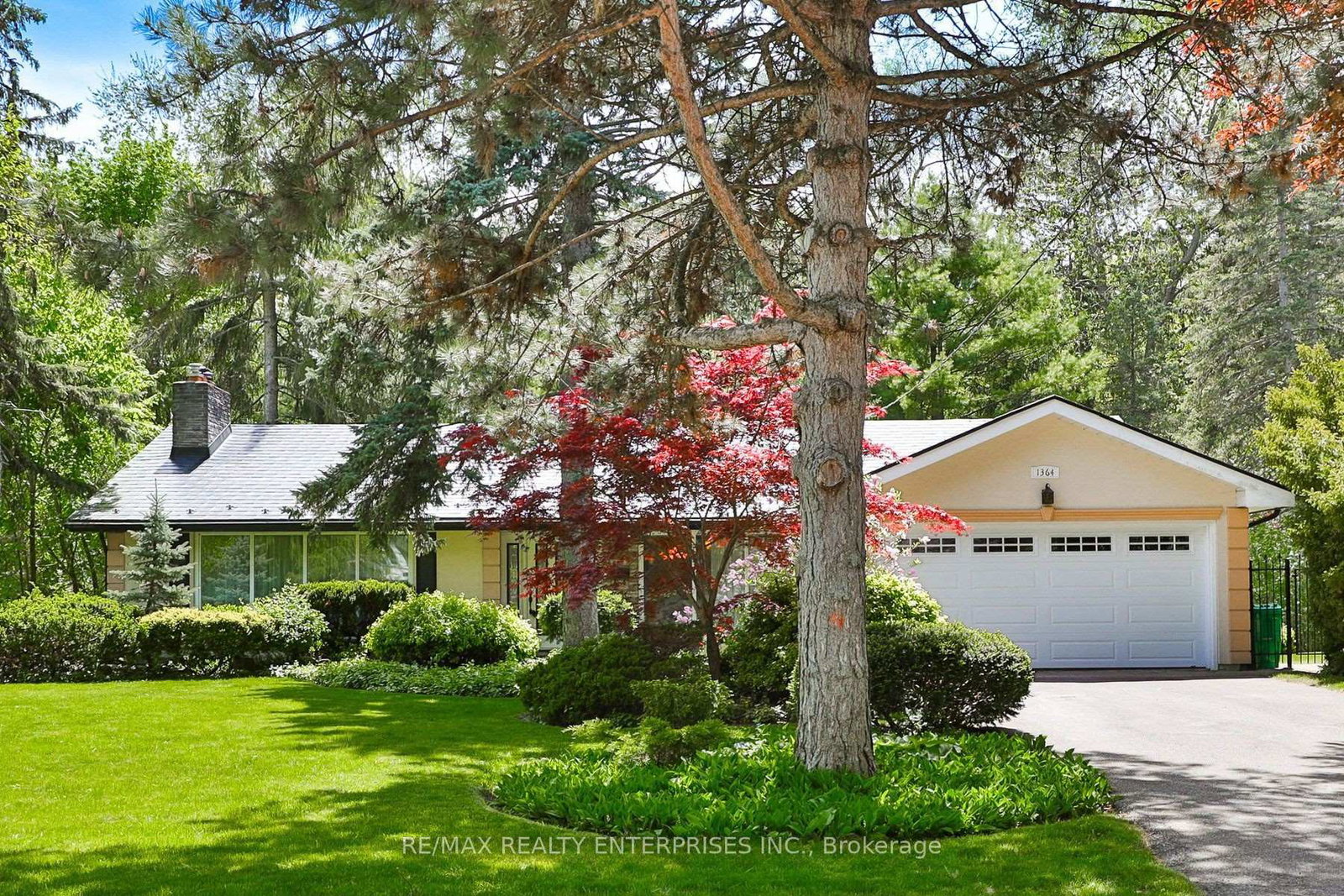 1364-avonbridge-drive-mississauga-ontario-w13079178
