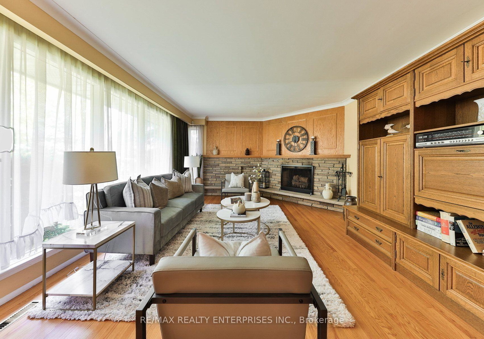 1364-avonbridge-drive-mississauga-ontario-w13079178